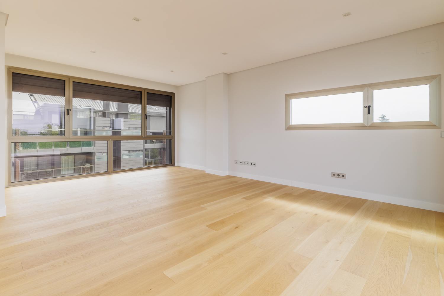 living - 158m² penthouse with 82m² terrace for sale in Majadahonda - gallery thumbnail - 4