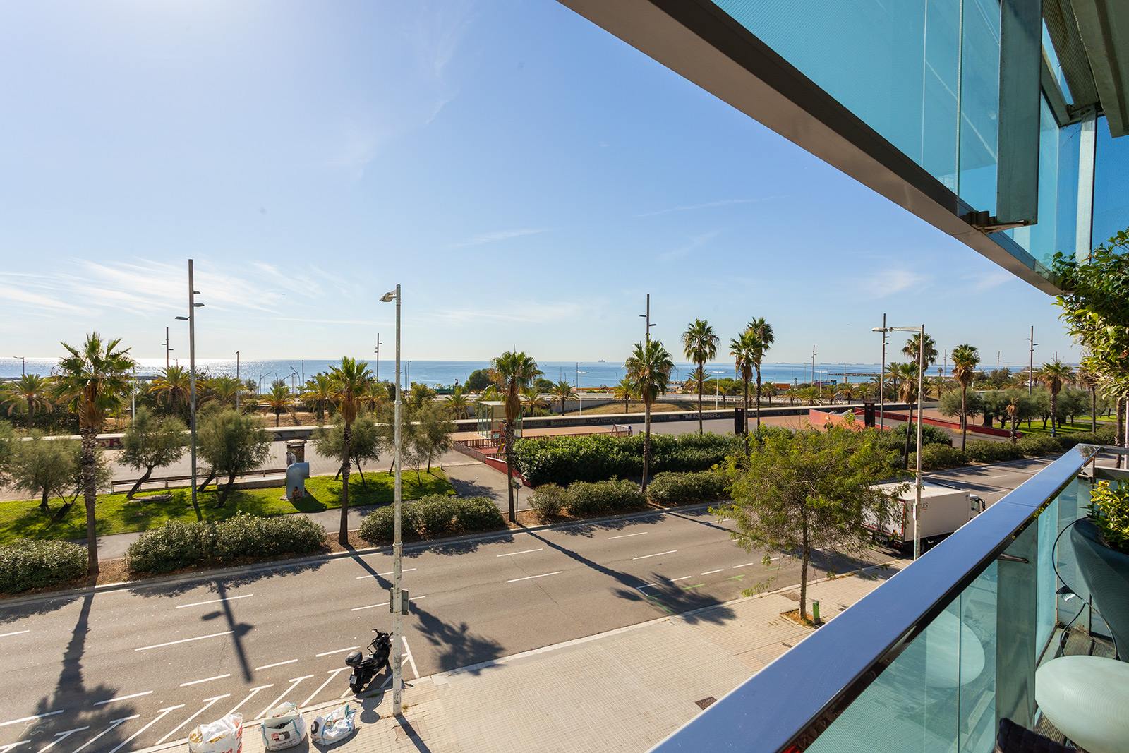living - 130m² apartment with 84m² terrace for sale in Diagonal Mar - gallery thumbnail - 6