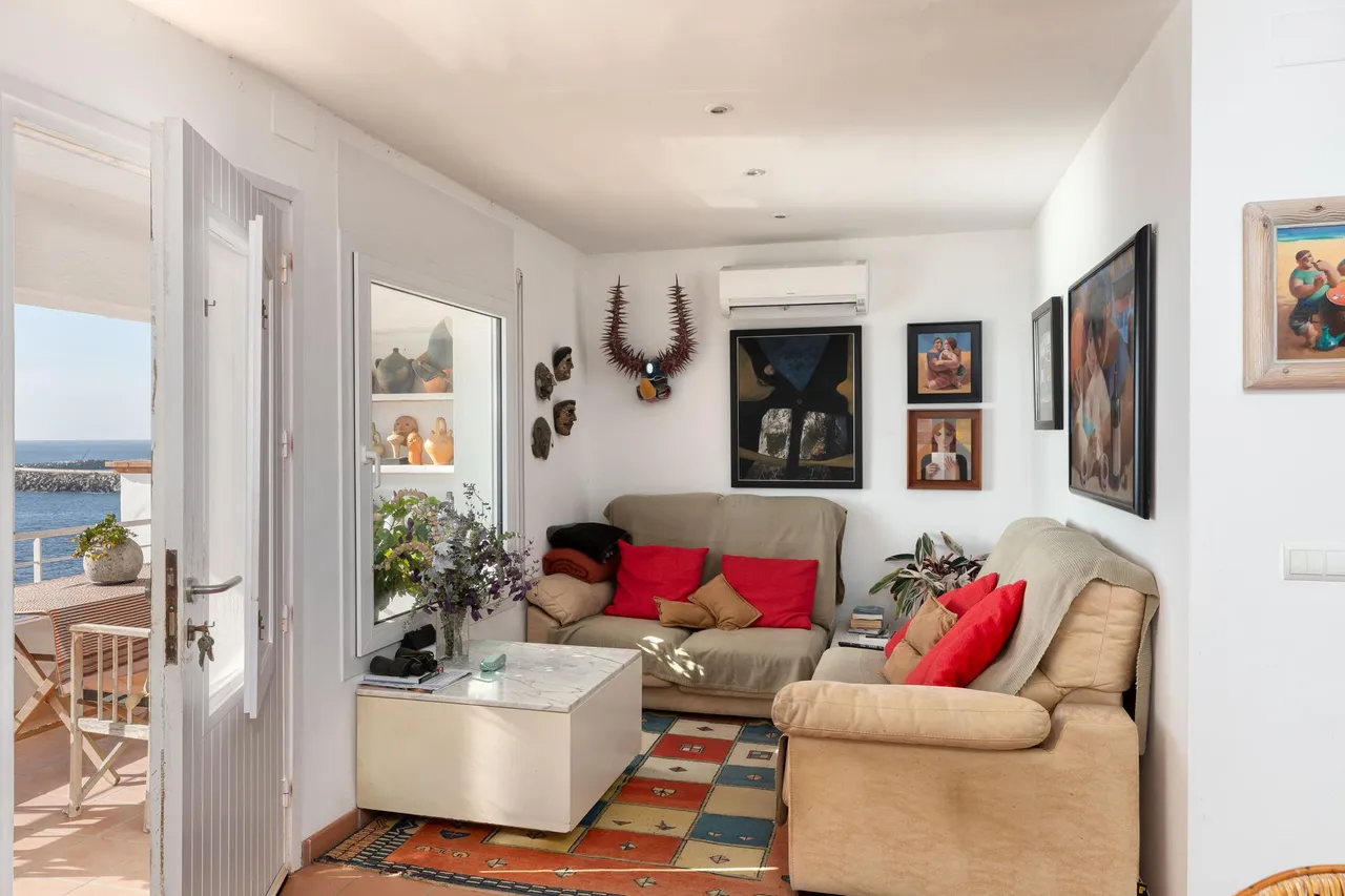 living - 230m² house / villa with 70m² terrace for sale in Palamós - gallery - 7