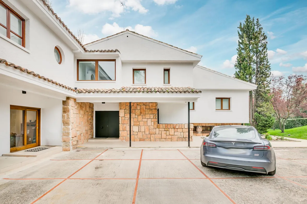 living - Casa / villa de 767m² en venta en La Moraleja Urbanización - gallery - 5