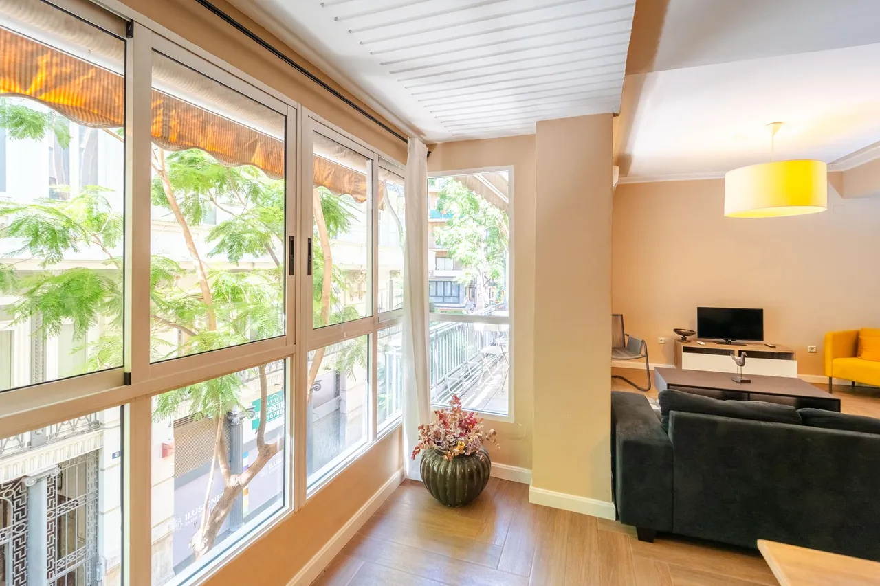 living - Piso de 132m² con 12m² terraza en venta en El Mercat - gallery - 5