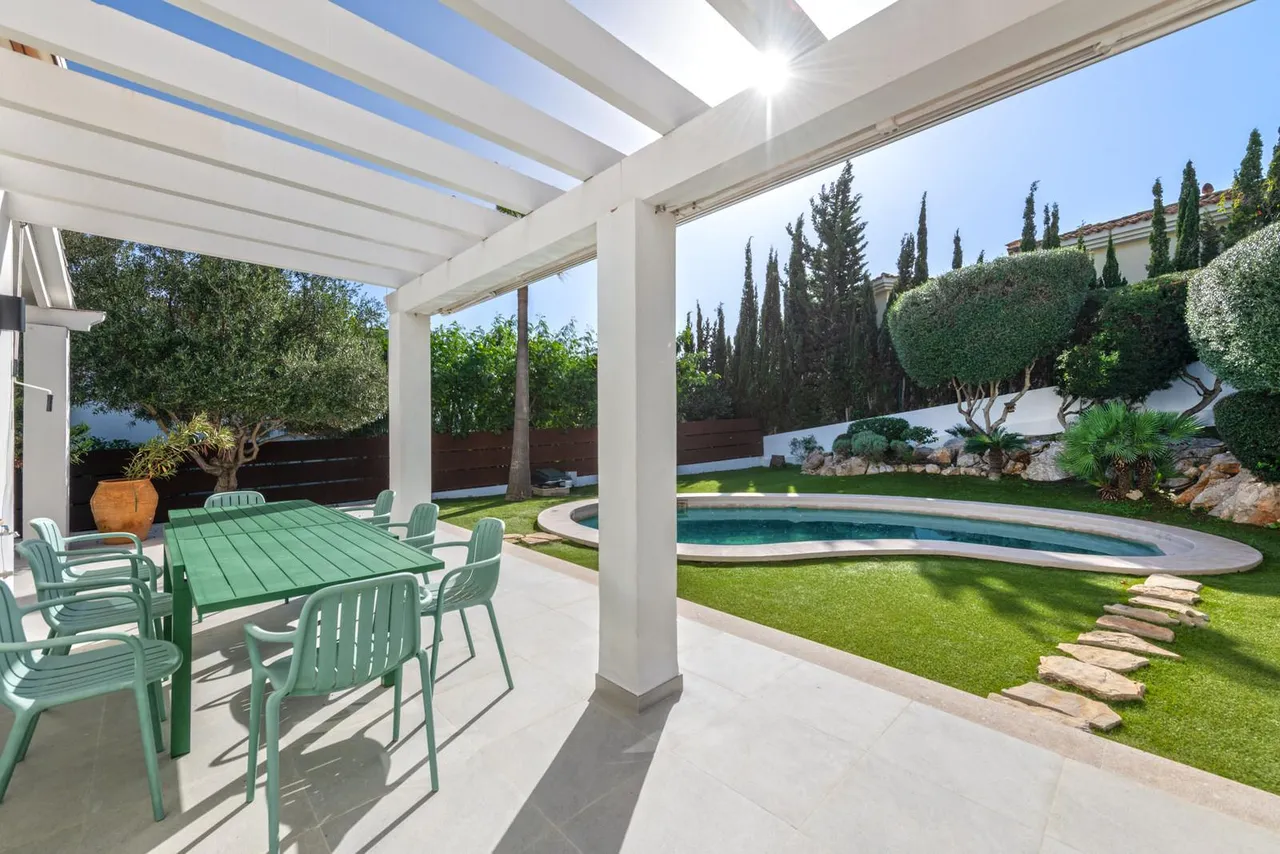 living - Casa / villa de 375m² en venta en Santa Ponsa - gallery - 3