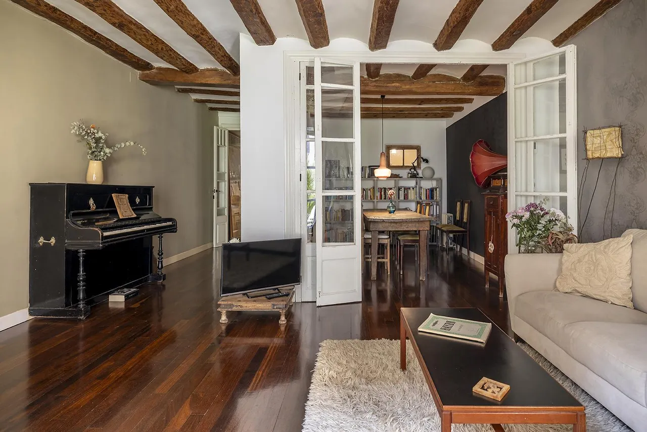 living - 118m² apartment for sale in El Born, Barcelona - gallery - 6