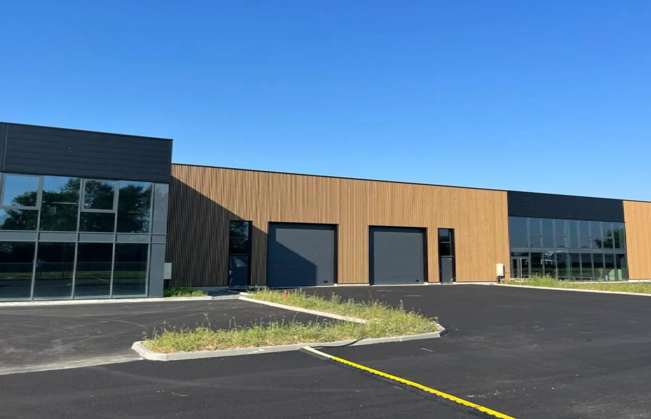 logistics - Activités / Bureaux À Louer - gallery - 2