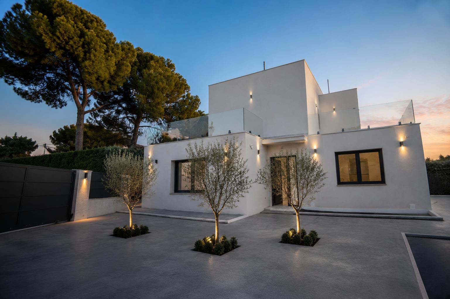 living - 240m² pazo with 1,100m² garden for rent in Valdemorillo - gallery - 2