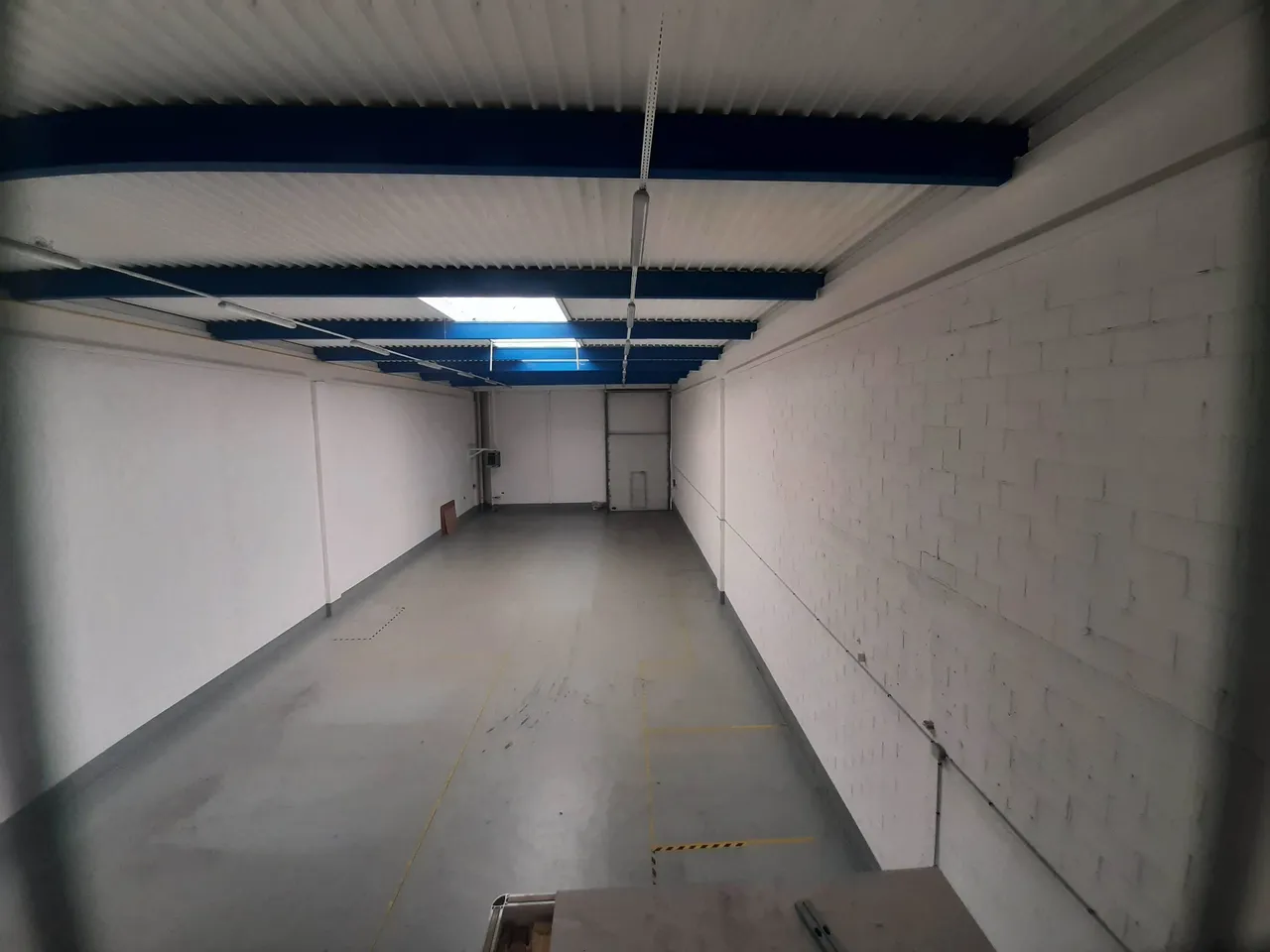 logistics - Light Industrial Premises / Offices For Rent - gallery - 5