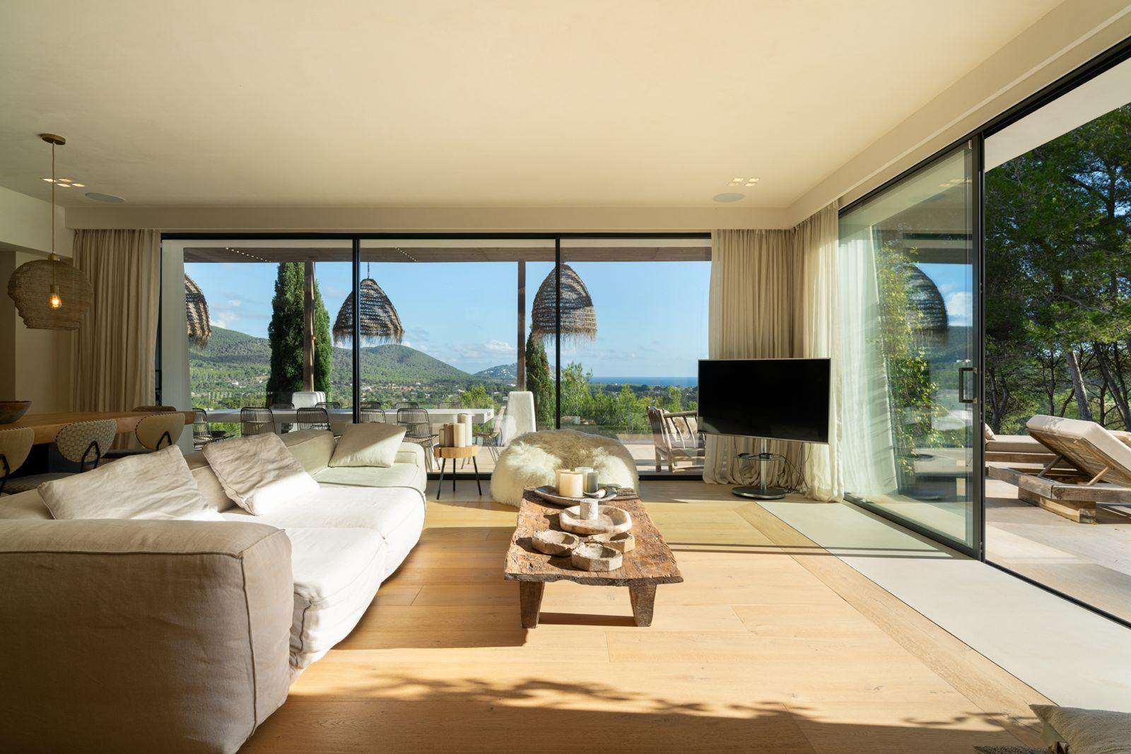 living - 340m² house / villa for sale in San Juan, Balearic Islands - gallery - 10