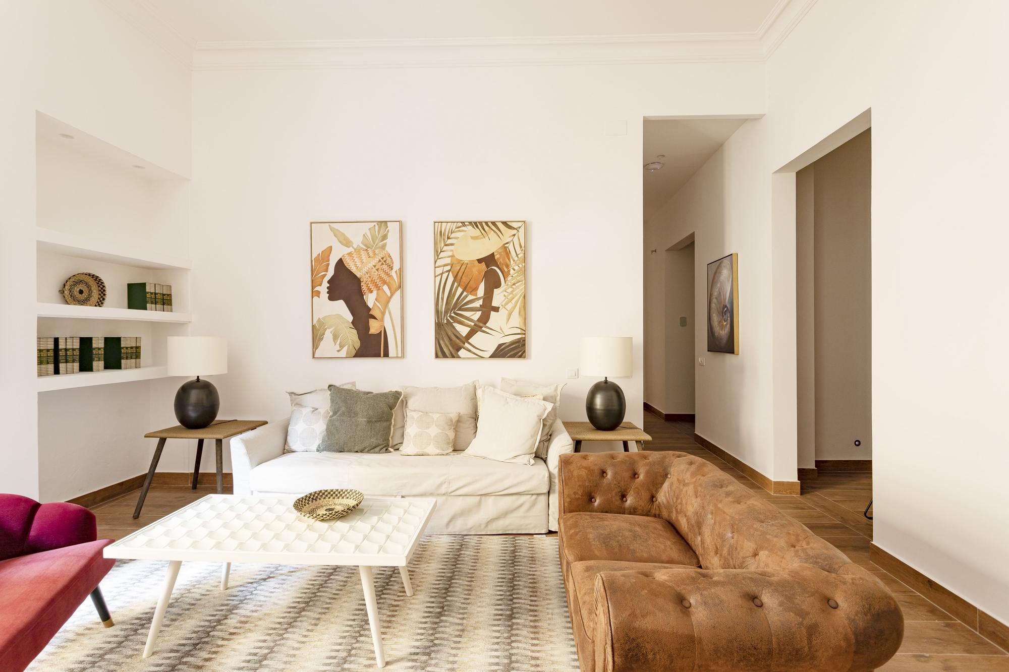 living - 105m² apartment for sale in Gótico, Barcelona - gallery thumbnail - 6