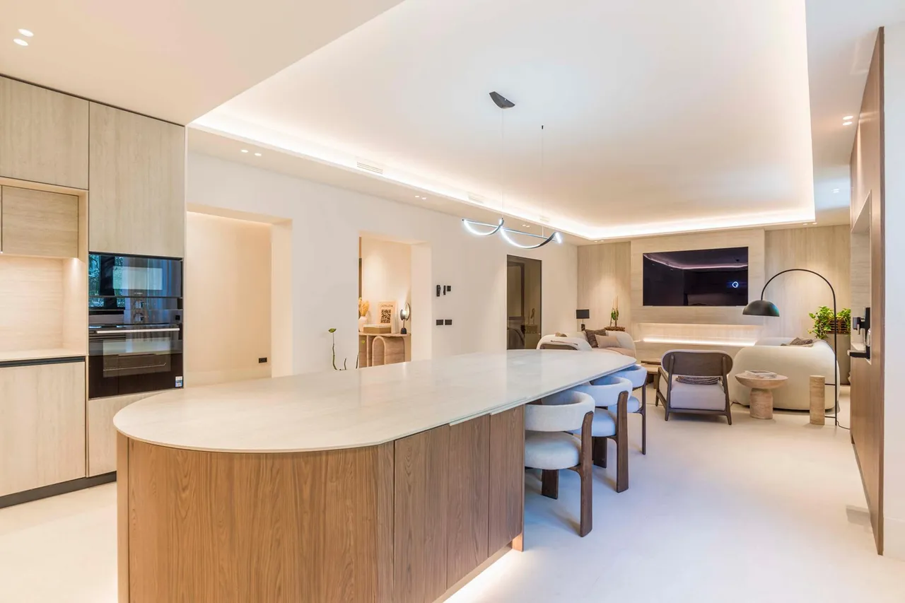 living - 444m² apartment for sale in Castellana, Madrid - gallery - 8