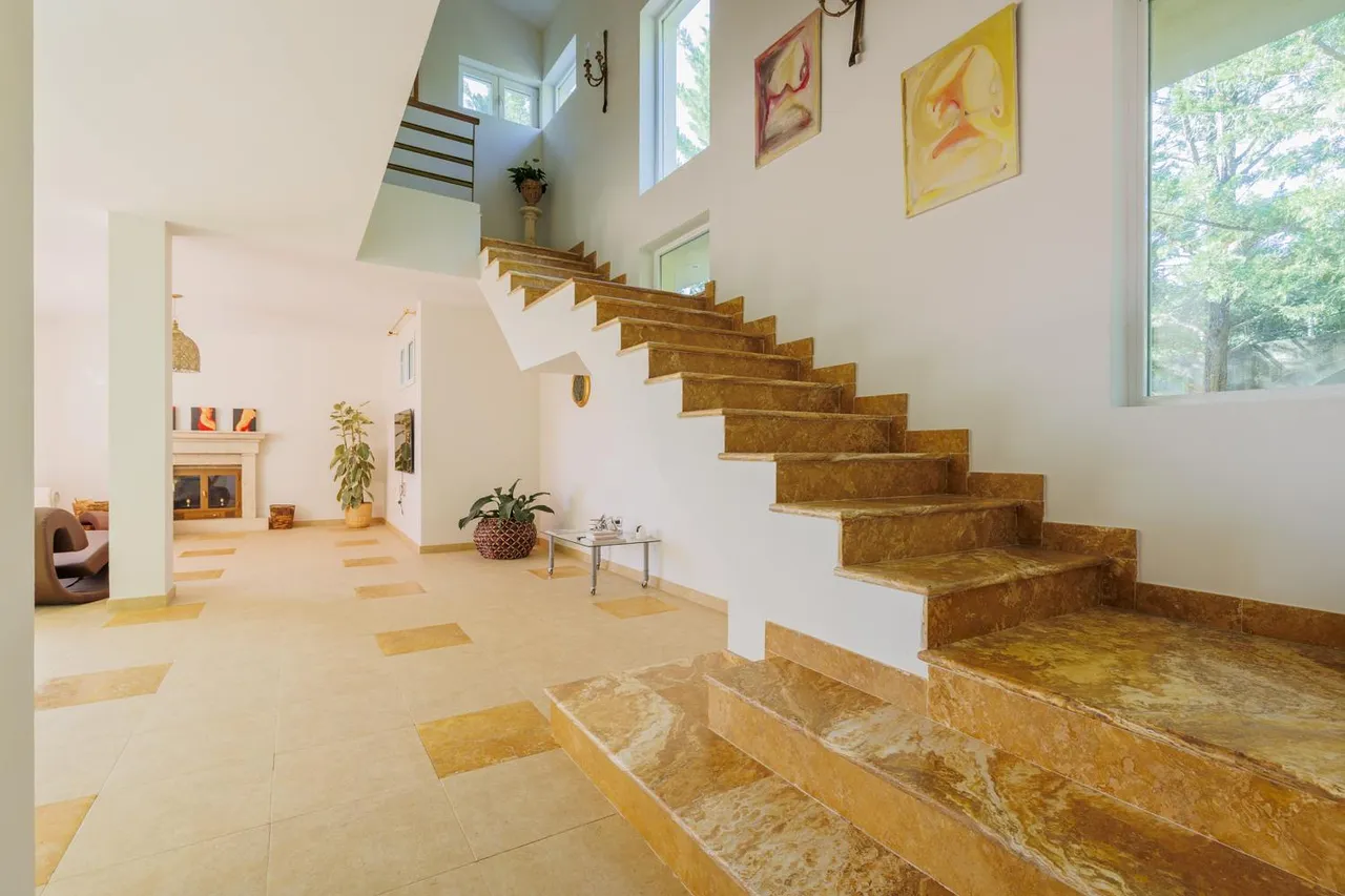 living - 368m² house / villa for sale in Sierra de Madrid, Madrid - gallery - 3