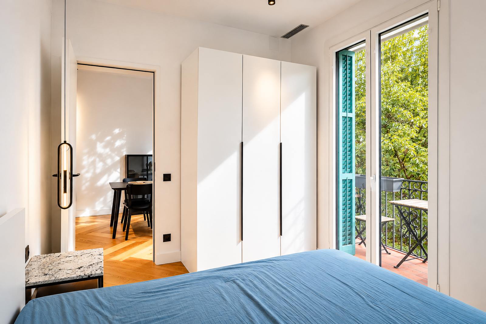 living - 66m² apartment for sale in Eixample Right, Barcelona - gallery thumbnail - 10