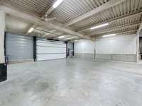 logistics - Activités / Bureaux À Louer - gallery thumbnail - 9