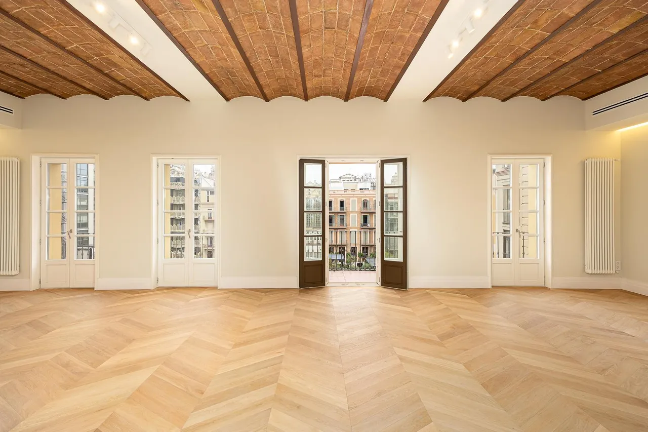 living - Ático de 190m² con 60m² terraza en venta en Eixample Derecho - gallery - 3