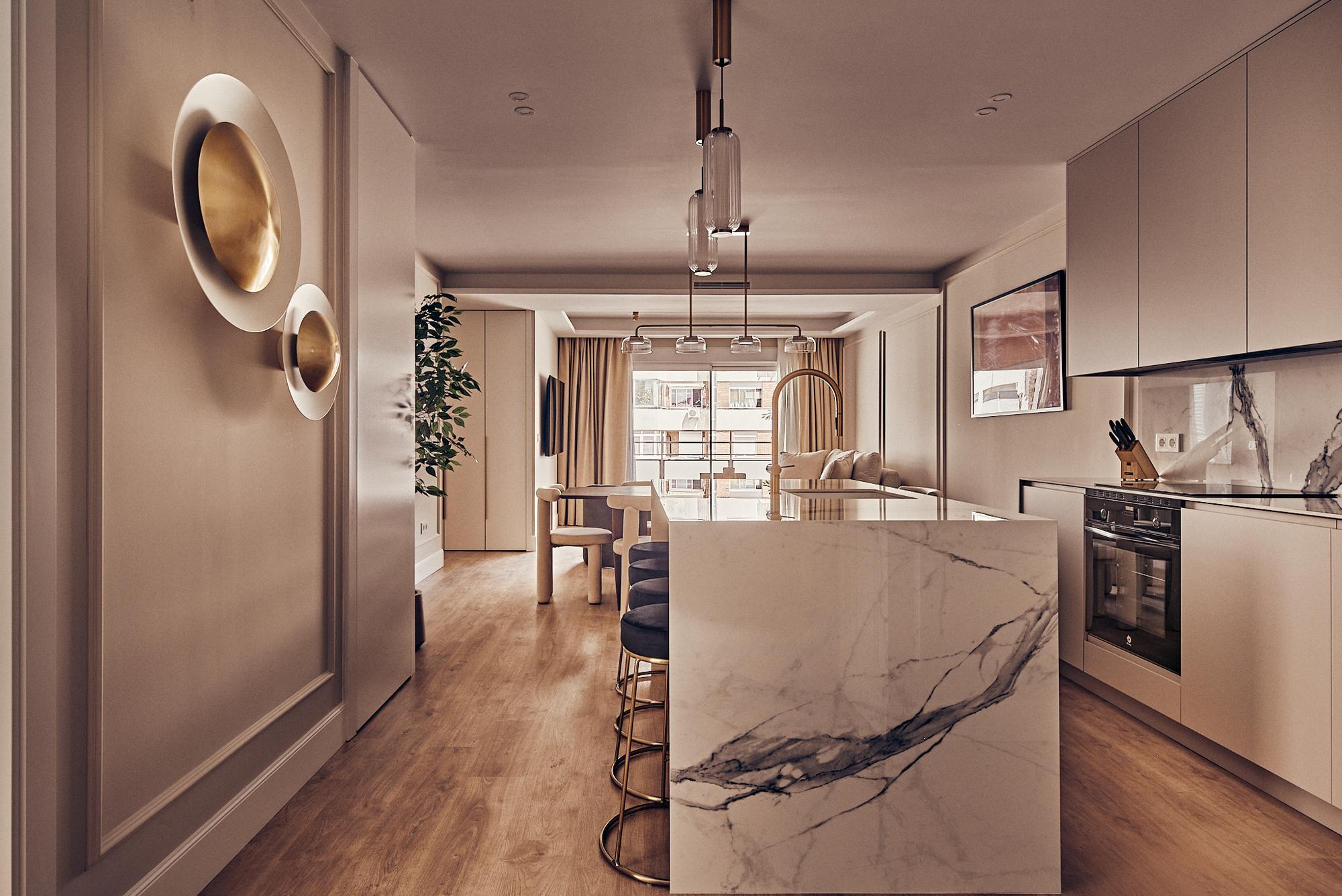 living - 184m² apartment for sale in Trafalgar, Madrid - gallery thumbnail - 8