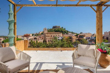 living - 249m² house / villa for sale in Begur Town, Costa Brava - featured