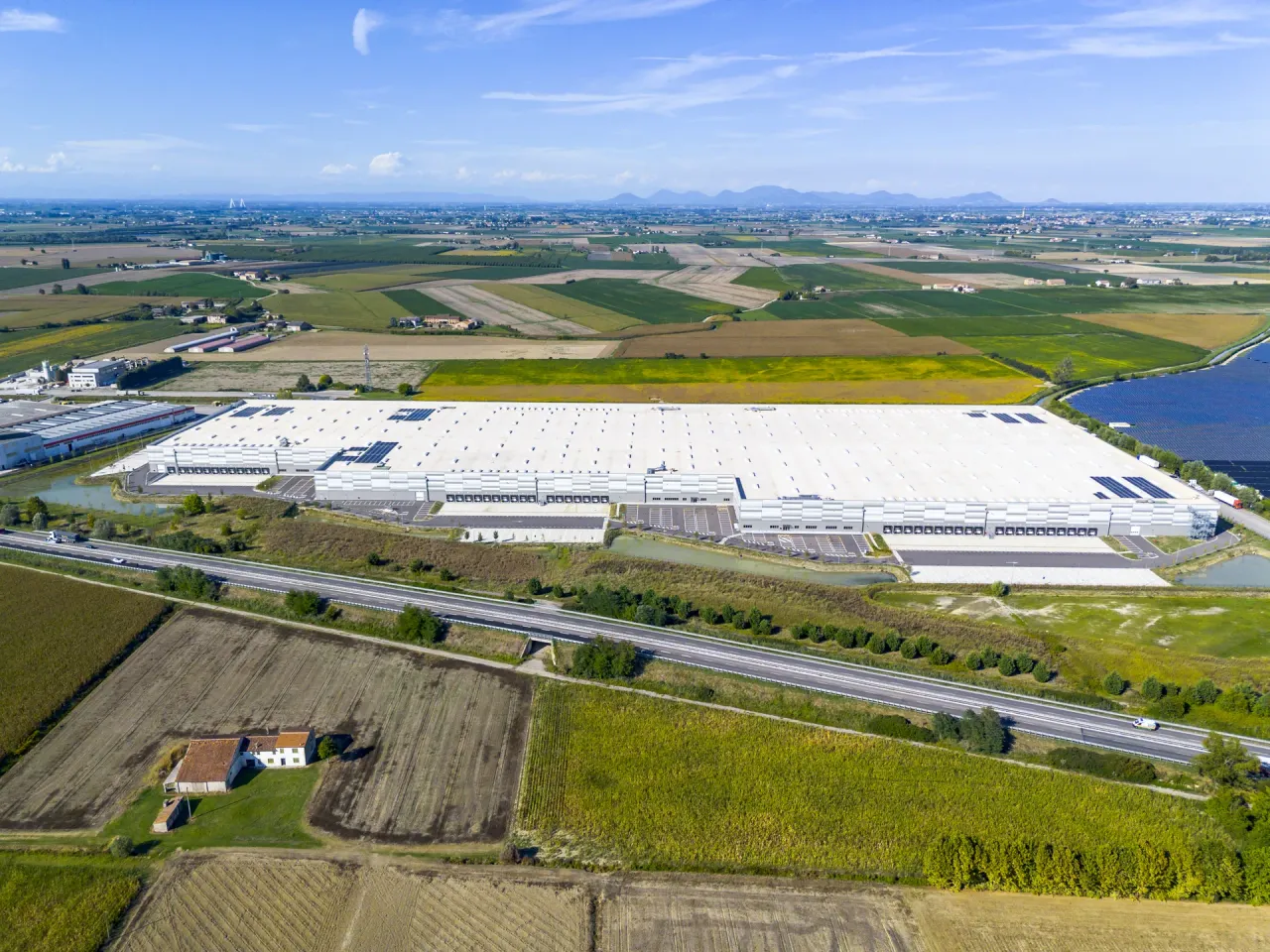 logistics - West Rovigo - Logistics - Dils - gallery - 2