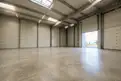logistics - Activités / Bureaux À Louer - gallery thumbnail - 2