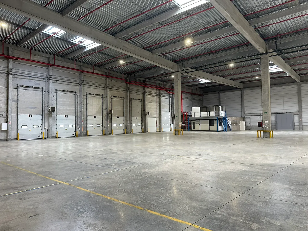 logistics - Entrepôt Logistique À Louer - gallery - 10