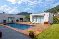 living - 400m² house / villa for sale in Vallromanes, Barcelona - gallery thumbnail - 2