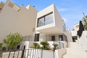 living - 353m² house / villa for sale in Genova, Palma - featured