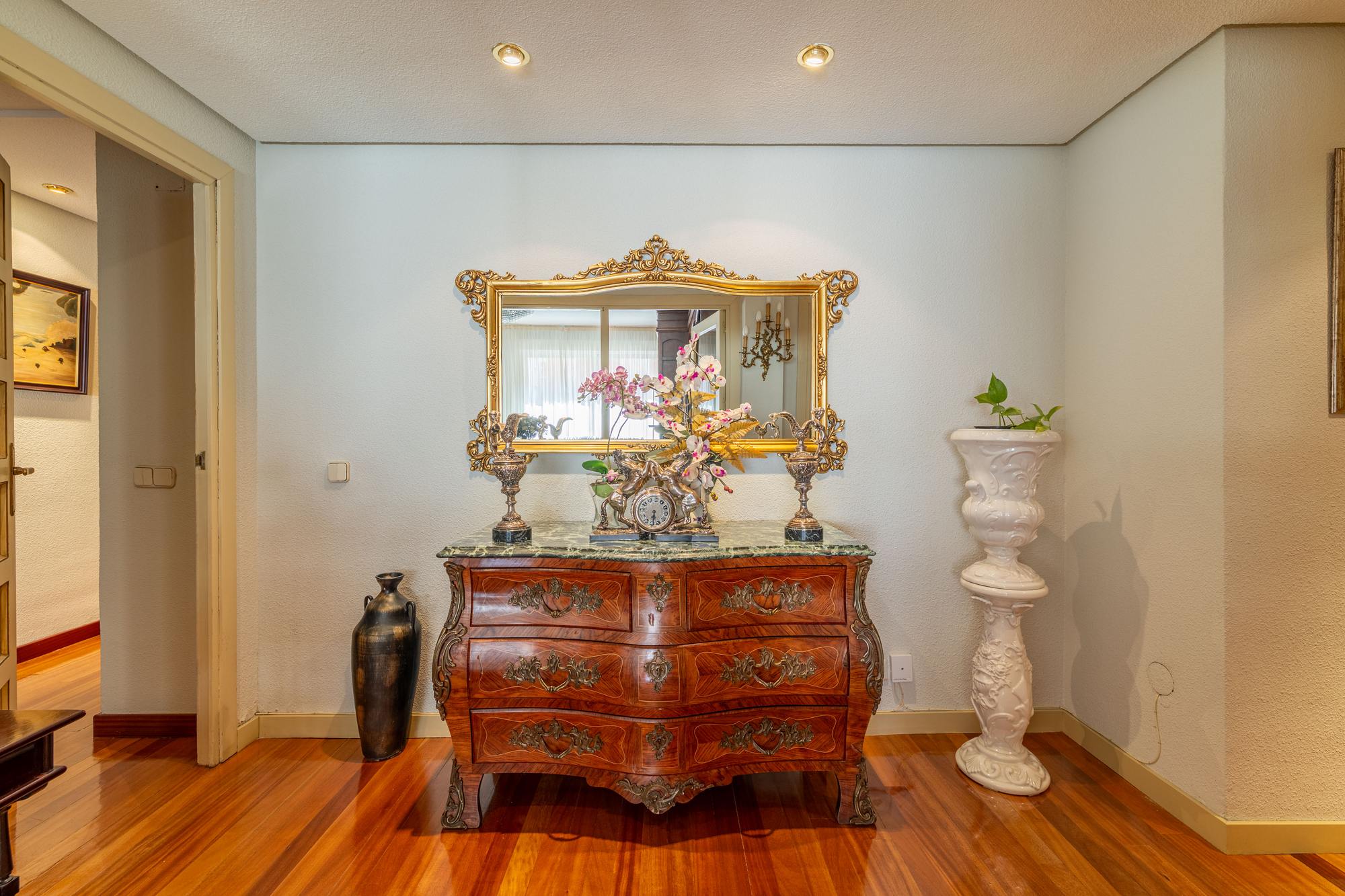 living - 164m² apartment for sale in Arapiles, Madrid - gallery - 7