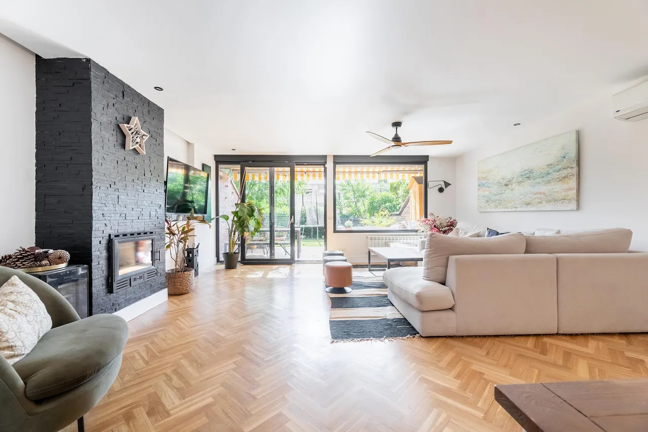living - 323m² house / villa with 54m² garden for sale in Majadahonda - gallery - 2