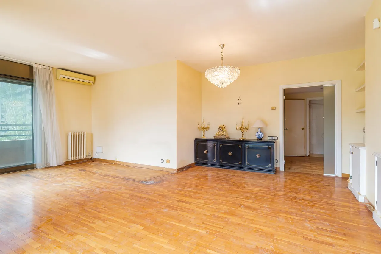 living - Piso de 144m² con 18m² terraza en venta en Pedralbes - gallery - 9