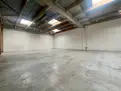 logistics - Activités / Bureaux À Louer - gallery thumbnail - 9