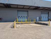 logistics - Entrepôt / Bureaux À Louer - gallery thumbnail - 10