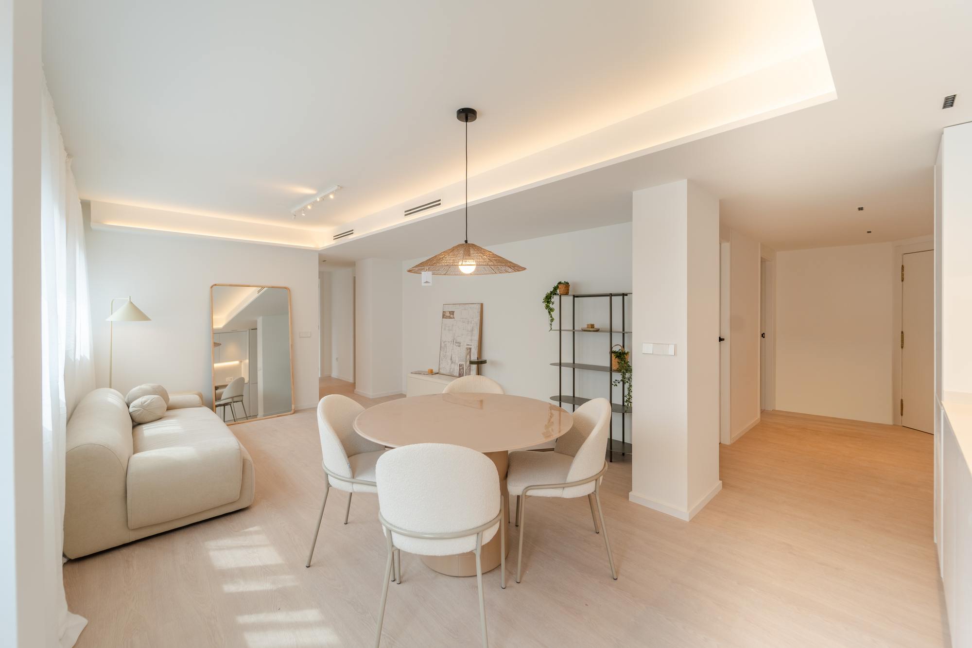living - 106m² apartment for sale in Ciudad de las Ciencias - gallery - 2