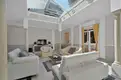 living - Casa / villa de 565m² con 150m² de jardín en venta en Este Marbella - gallery thumbnail - 1