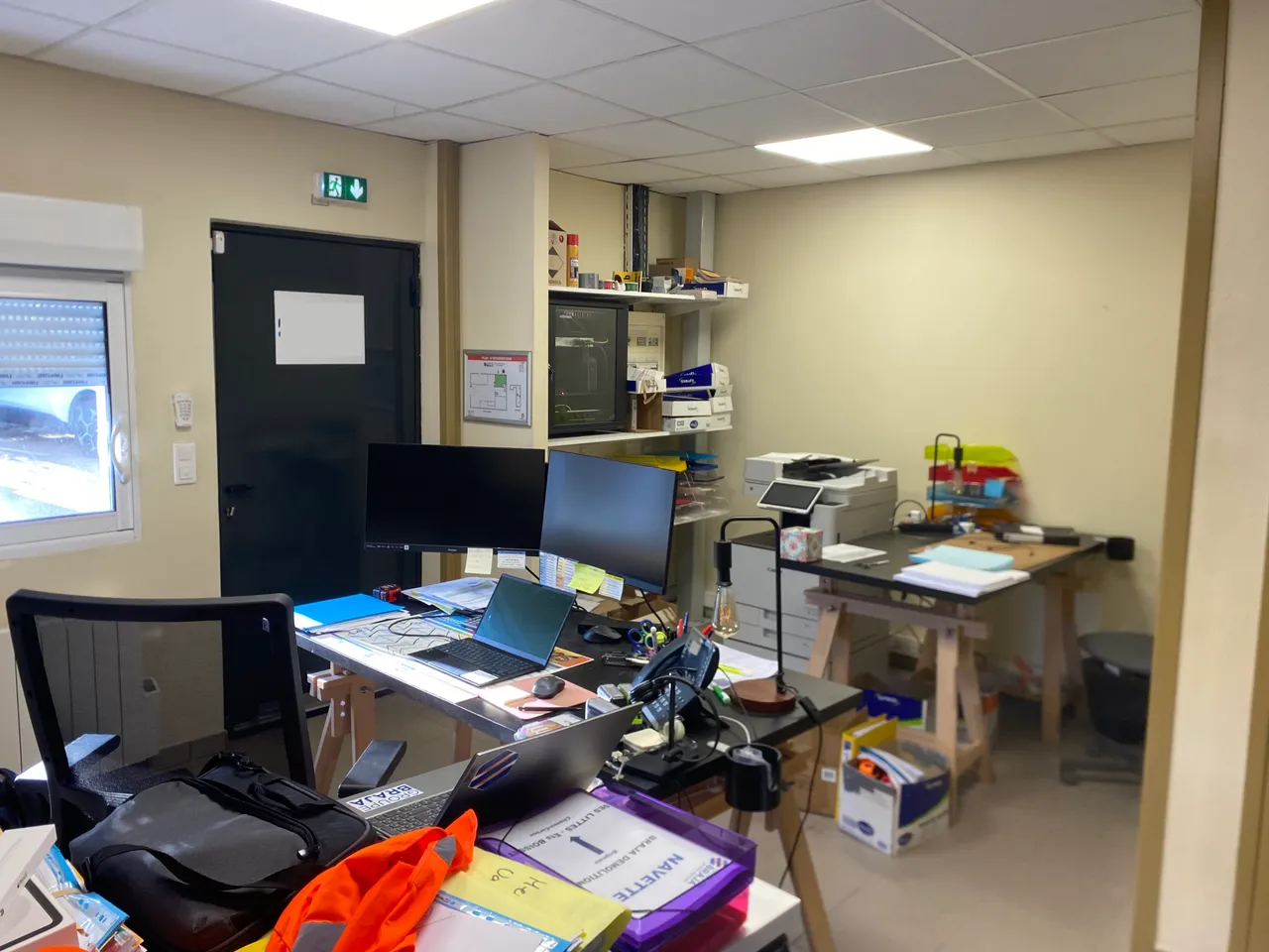 logistics - Light Industrial Premises / Offices For Rent - gallery - 9