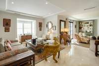 living - Casa / villa de 373m² con 122m² terraza en venta en Quinta - gallery thumbnail - 6