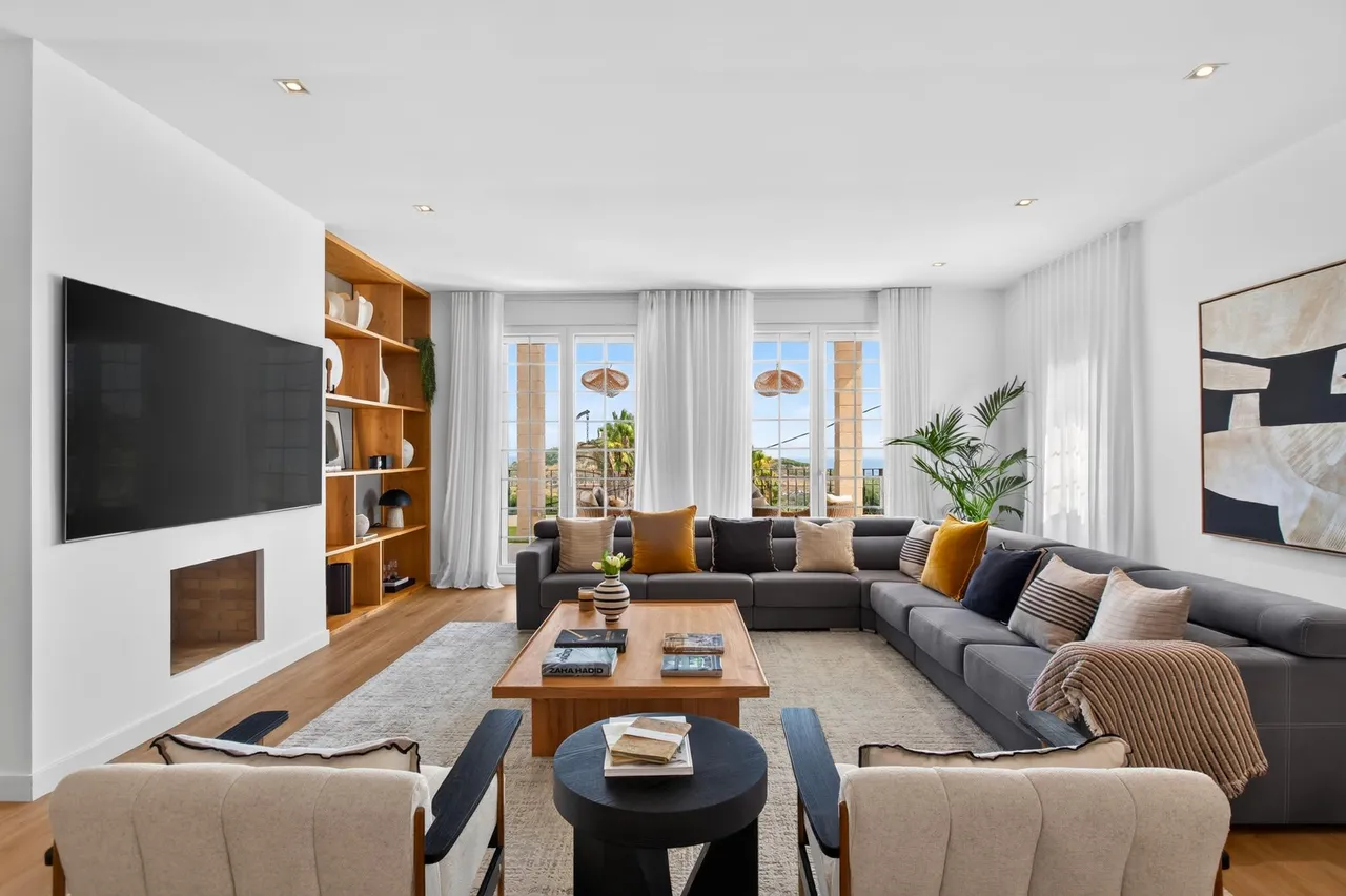 living - Casa / villa de 486m² en venta en Tiana, Barcelona - gallery - 2