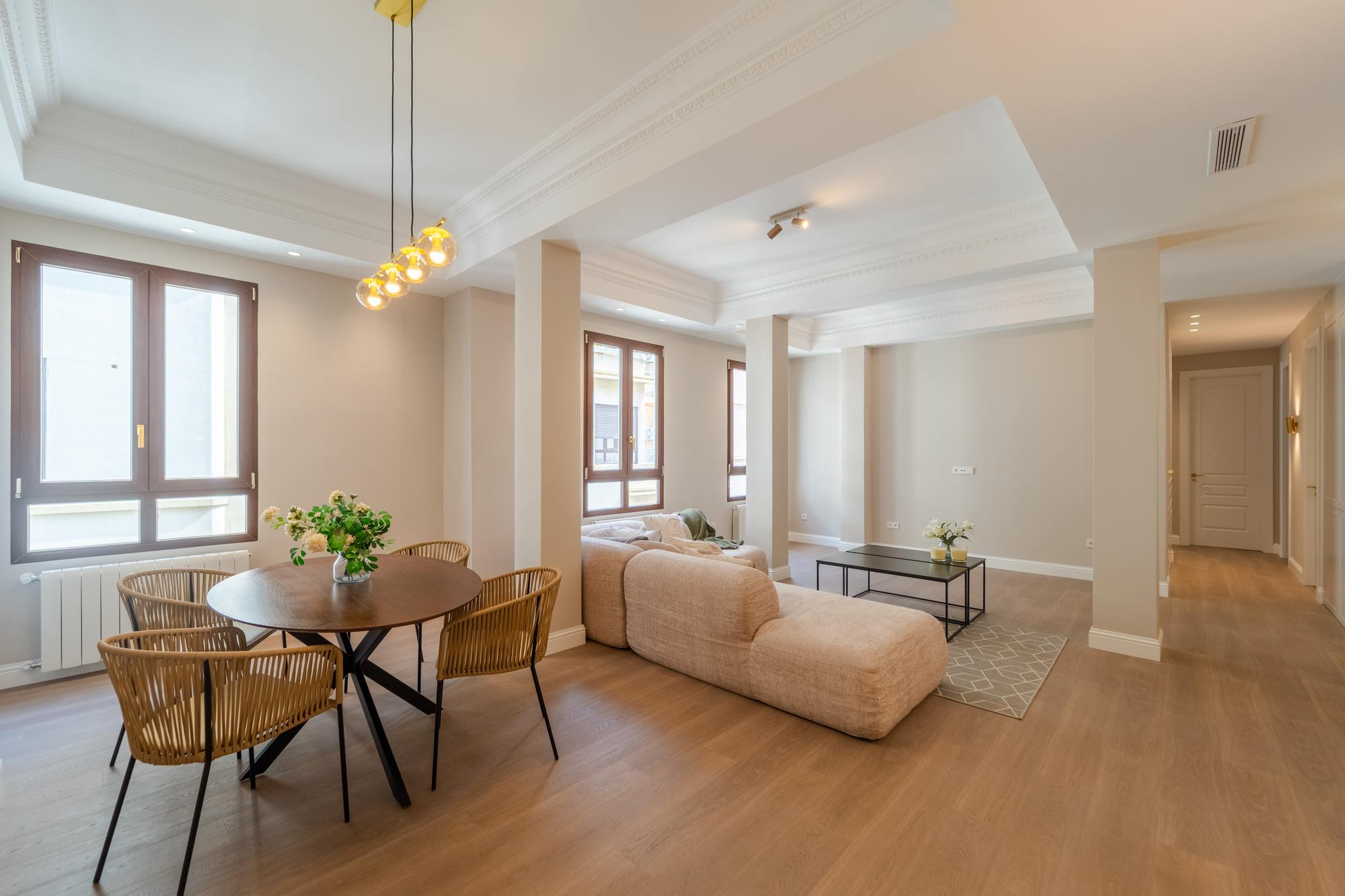 living - Piso de 153m² en venta en Sant Francesc, Valencia - gallery thumbnail - 3