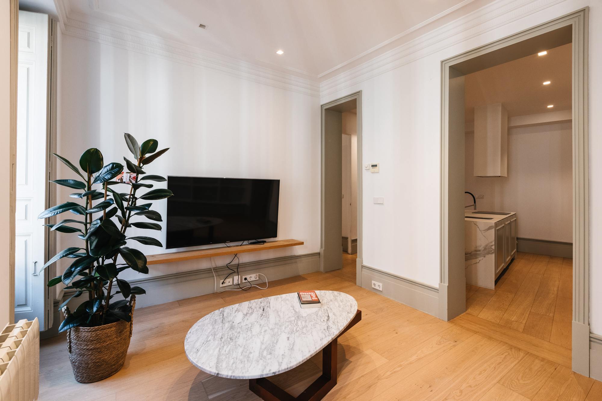 living - Piso de 100m² en alquiler en Chueca - Justicia, Madrid - gallery - 3