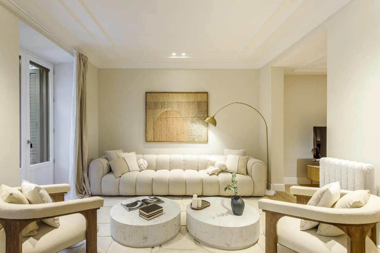 living - 426m² apartment for sale in Recoletos, Madrid - gallery - 3