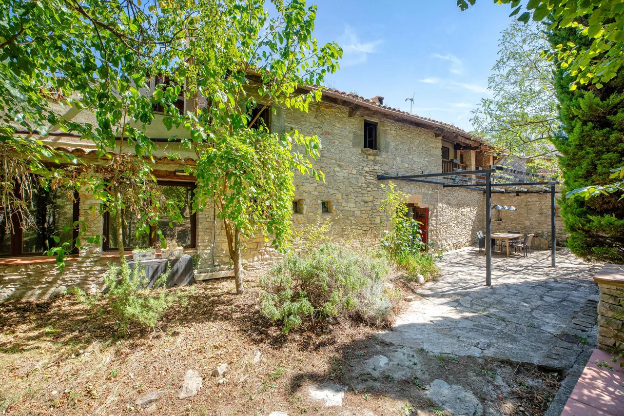 living - Casa rural de 547m² en venta en La Garrotxa, Girona - gallery - 2