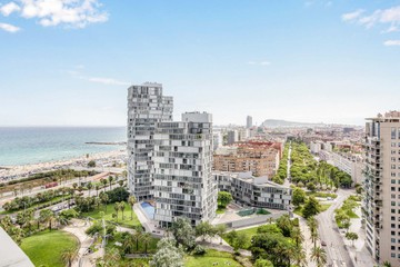 living - Piso de 97m² con terraza de 46m² en venta en Diagonal Mar - featured