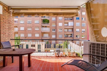 living - Piso de 252m² con 13m² terraza en venta en Sant Gervasi - Galvany - featured