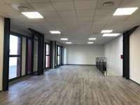 logistics - Entrepôt / Bureaux À Louer - gallery thumbnail - 8