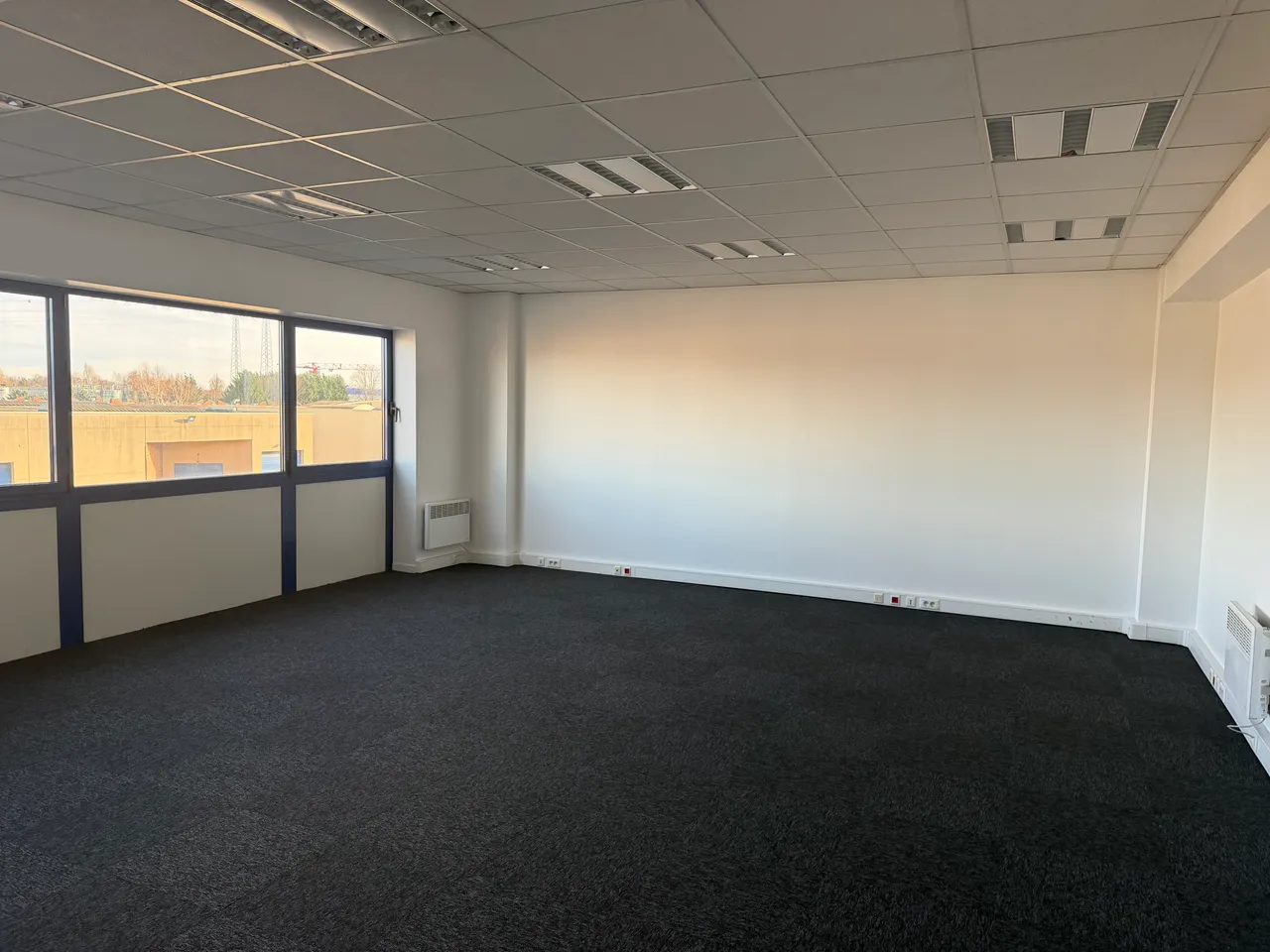 logistics - Activités / Bureaux À Louer - gallery - 6