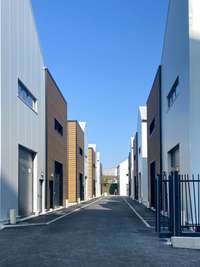 logistics - Light Industrial Premises / Offices For Rent - gallery thumbnail - 4