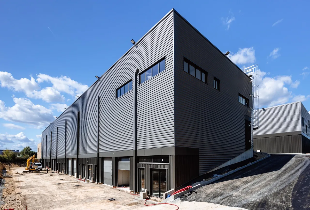 logistics - Activités / Bureaux À Louer - gallery - 3