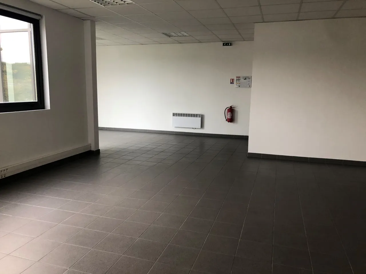 logistics - Activités / Bureaux À Louer - gallery - 5