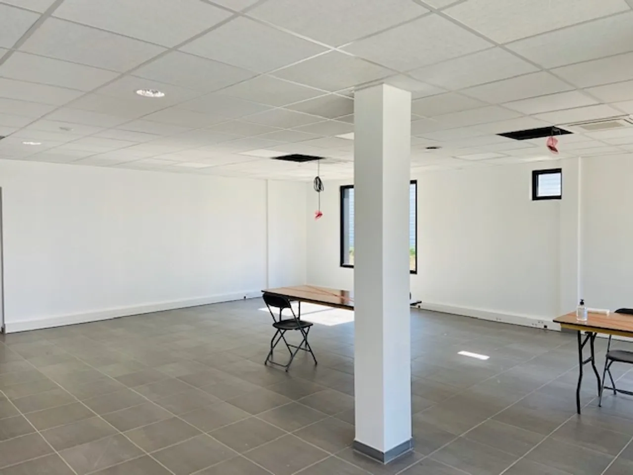 logistics - Activités / Bureaux À Louer - gallery - 4