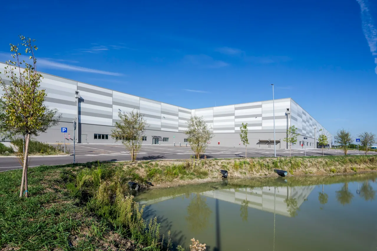 logistics - West Rovigo - Logistics - Dils - gallery - 27