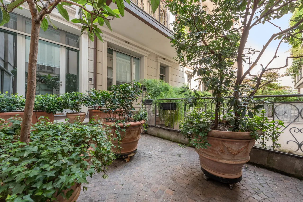 living - Via Pasquale Sottocorno n. 15 Milano - Living - Dils - gallery - 2