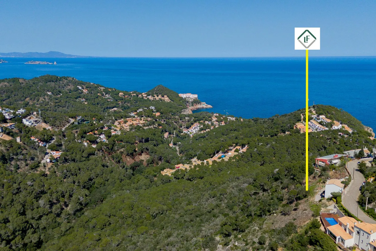 living - 2,237m² plot for sale in Sa Tuna, Costa Brava - gallery - 3