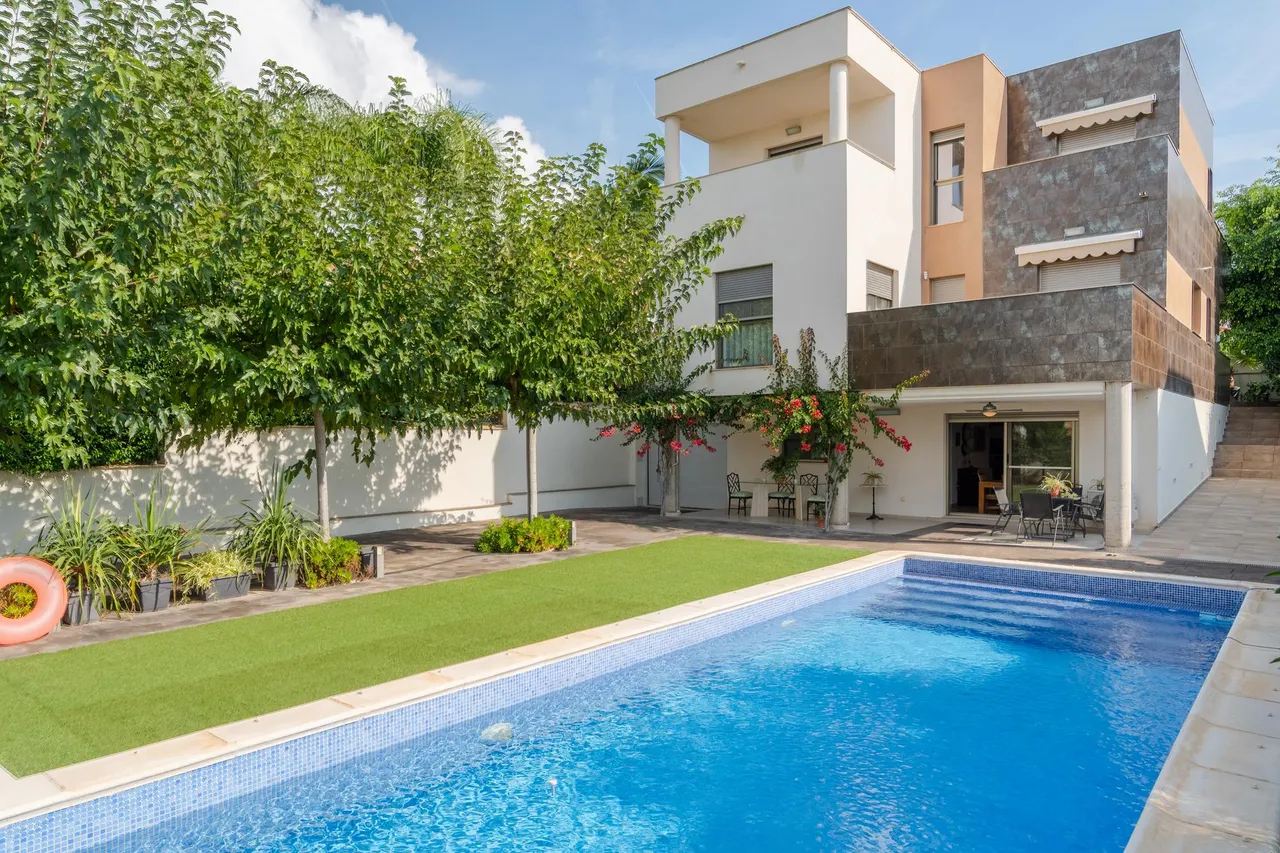 living - Casa / villa de 388m² en venta en Godella / Rocafort - gallery - 3